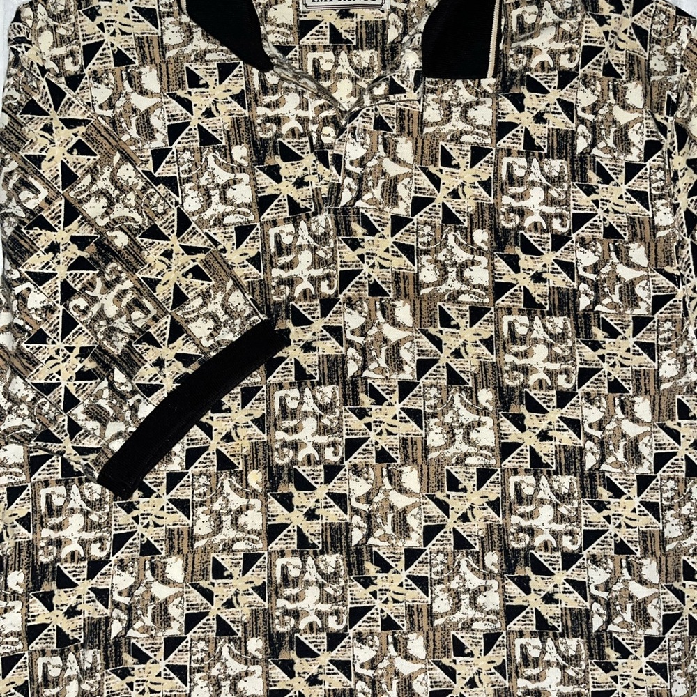 Imprint Abstract Pattern Polo Shirt - Black and Cream